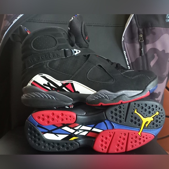 AIR JORDAN RETRO 8s “PLAYOFFS” - Picture 3 of 6
